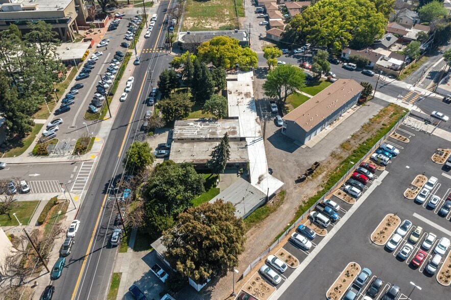 More Photos Of 1136 Stoddard Ave, Modesto Apartments For Sale