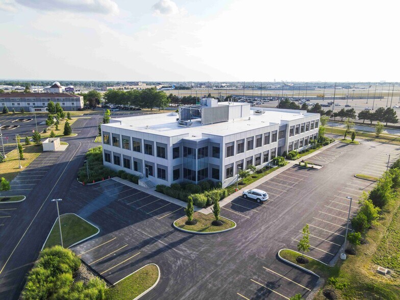 More Photos Of 600 Airborne Pky, Cheektowaga Unknown For Lease