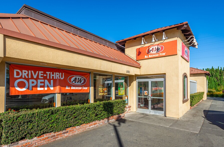 More Photos Of 501 Main St, Saint Helena Fast Food For Sale