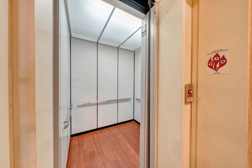 More Photos Of 812 E Main St, Bedford Lodge Meeting Hall For Sale