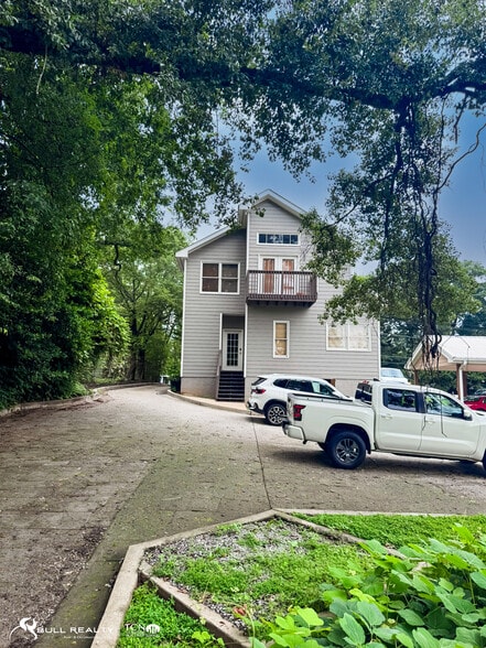 More Photos Of 1452 Carroll Dr Nw, Atlanta Office For Sale