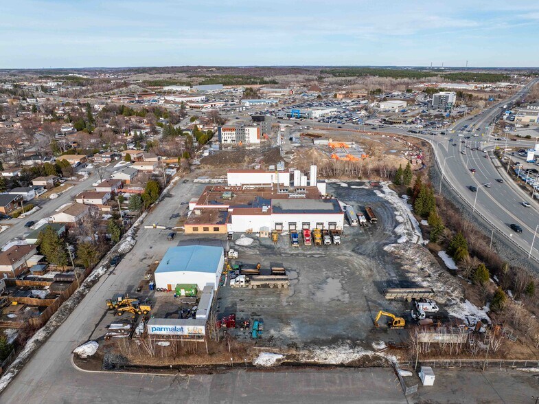More Photos Of 500 Barrydowne Rd, Sudbury Manufacturing For Sale