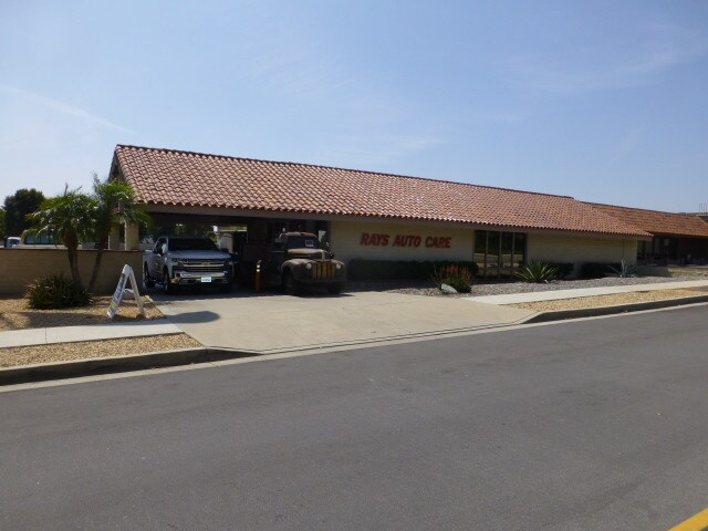 More Photos Of 4071 2nd St, Yorba Linda Auto Repair For Sale
