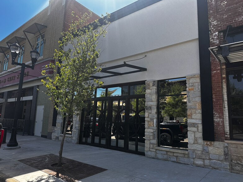 More Photos Of 618 S Polk St, Amarillo Storefront Retail Office For Sale