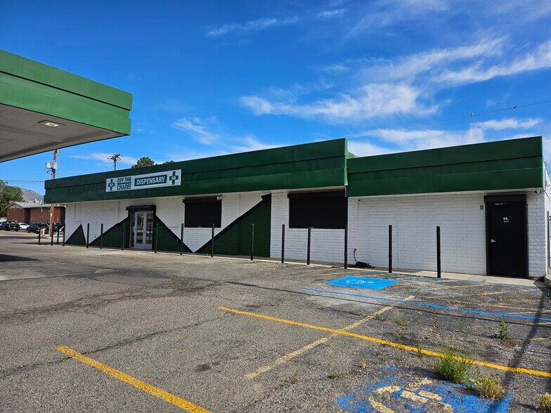 More Photos Of 8920 Menaul Blvd, Albuquerque Convenience Store For Sale