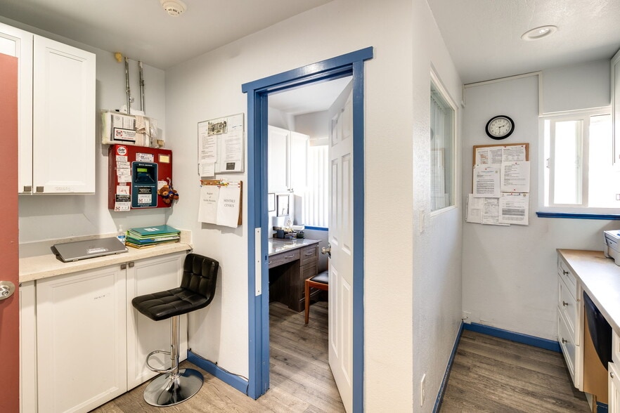 More Photos Of 18905 Standish Ave, Hayward Assisted Living For Sale