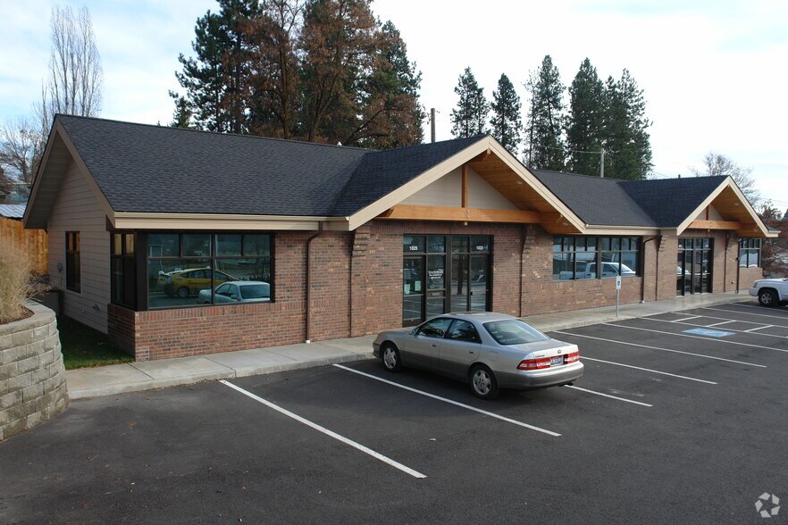 Primary Photo Of 1023 W Lacrosse Ave, Coeur d'Alene Office For Lease