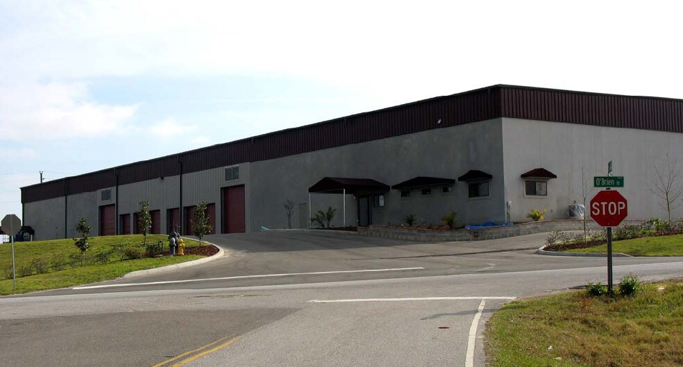 More Photos Of 20004 O'Brien Rd, Groveland Warehouse For Sale