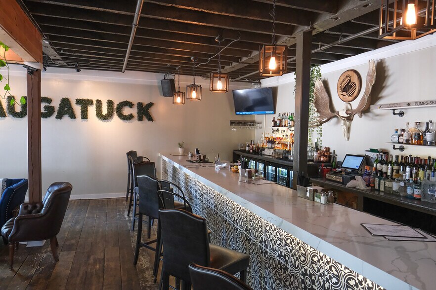 More Photos Of 202 Butler St, Saugatuck Restaurant For Sale
