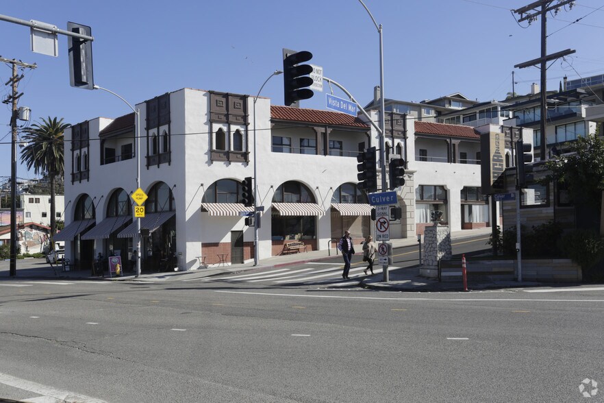 More Photos Of 200 Culver Blvd, Playa Del Rey Storefront Retail Residential For Lease