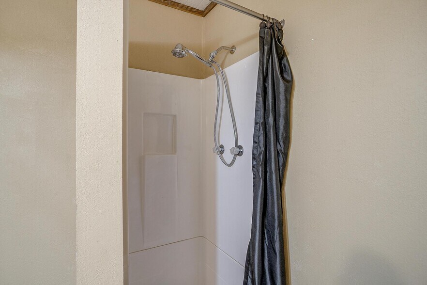 More Photos Of 2040 Erwin Rd, Poolville Land For Sale