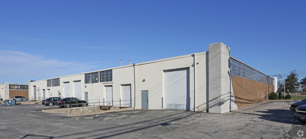 More Photos Of 1172-1176 Route 109, Lindenhurst Warehouse For Lease