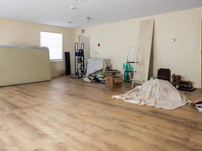 More Photos Of 211 Main St, Ashaway Storefront Retail Office For Sale