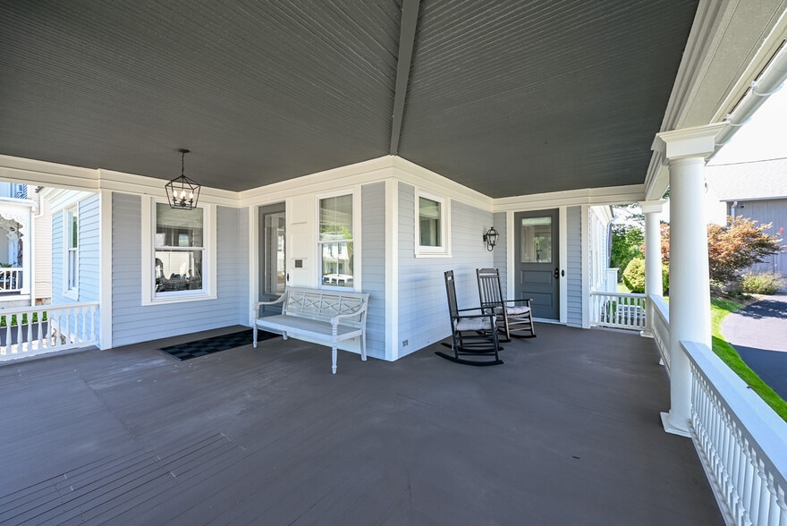 More Photos Of 8 S Main St, New Milford Office For Sale