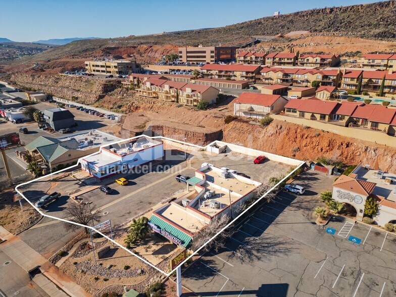 More Photos Of 1088 S Bluff St, St George General Retail For Sale