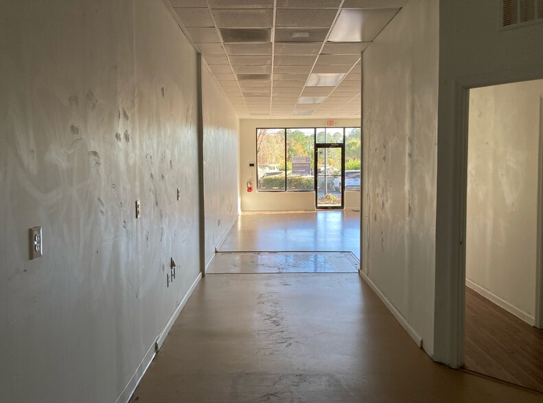 More Photos Of 3874 Savannah Hwy, Charleston Unknown For Sale