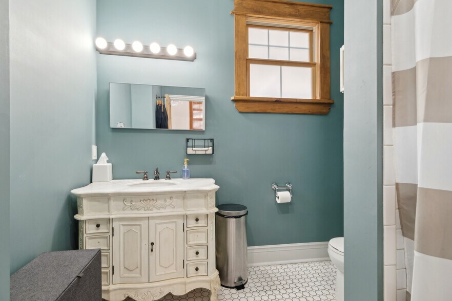 More Photos Of 2506 Jena St, New Orleans Storefront Retail Office For Lease