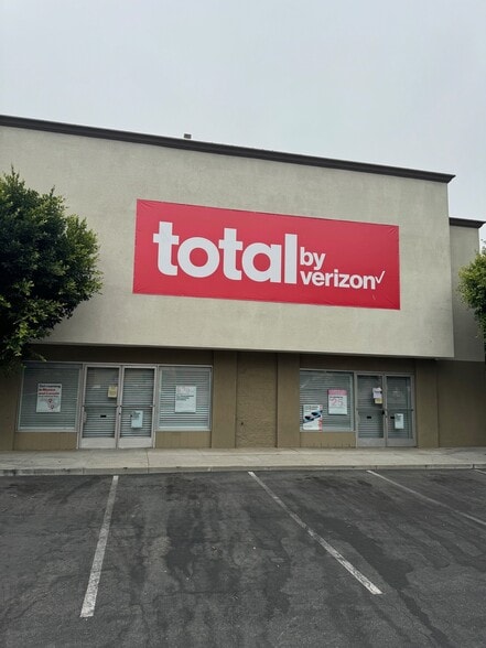 More Photos Of 200-223 E Compton Blvd, Compton Unknown For Lease