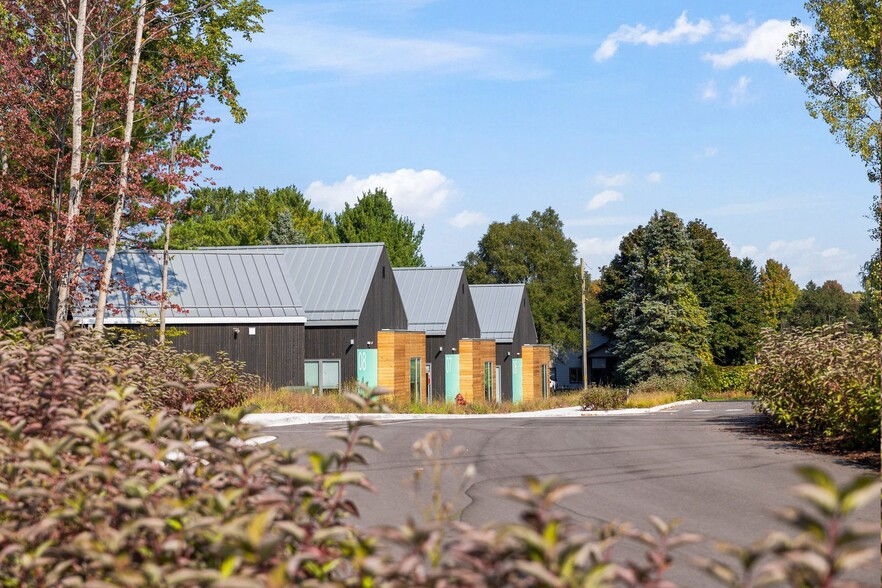 More Photos Of 5961 Oslo St, Williamsburg Specialty For Sale