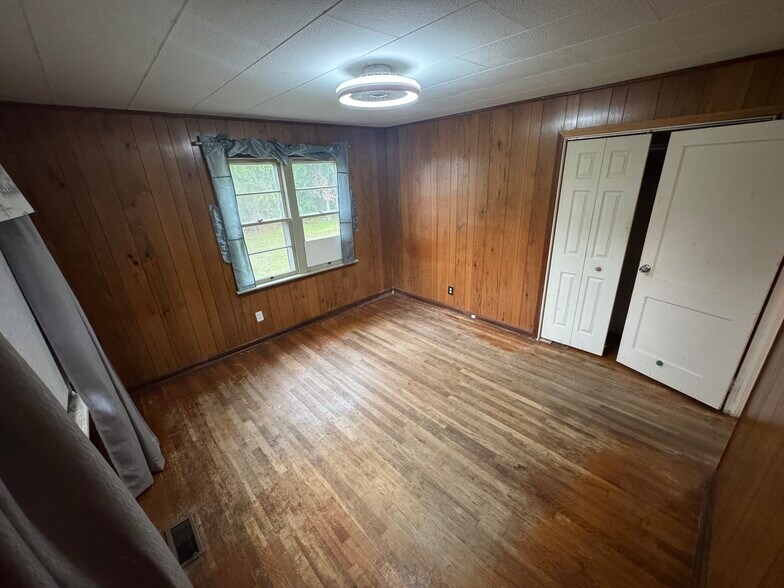 More Photos Of 1616 E Park Ave, Valdosta Multifamily For Sale