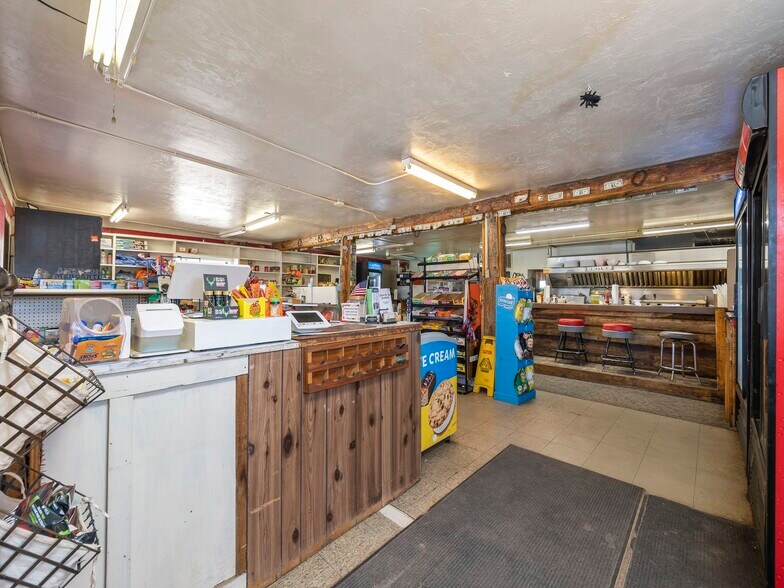 More Photos Of 50 UT-22, Antimony Land For Sale