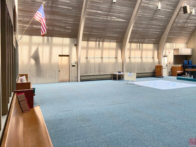 More Photos Of 7 Wescott Rd, Simsbury Religious Facility For Sale