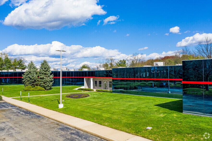 More Photos Of 20000 Horizon Way, Mount Laurel Office For Lease