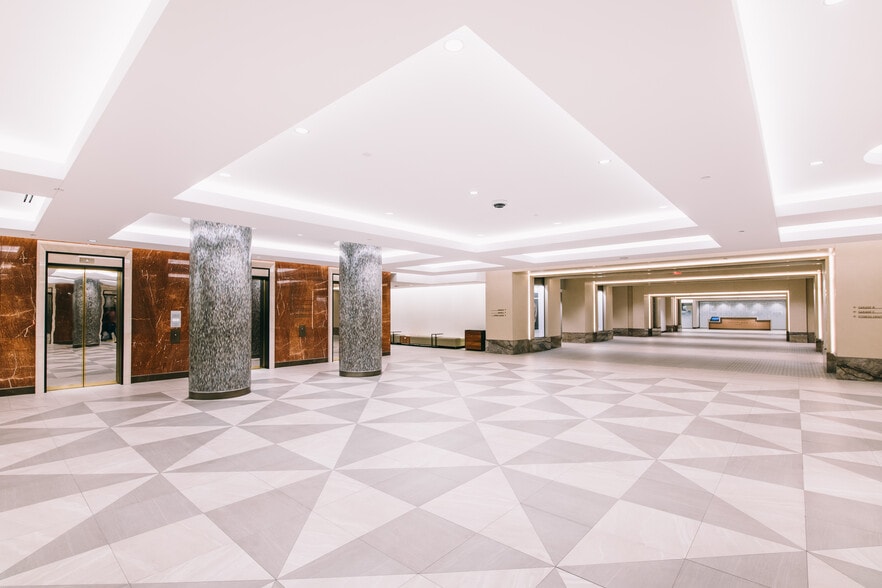 More Photos Of 2711 N Haskell Ave, Dallas Office For Lease