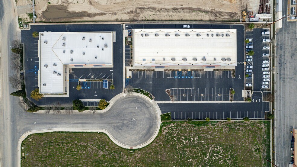 More Photos Of , Bakersfield Office For Sale