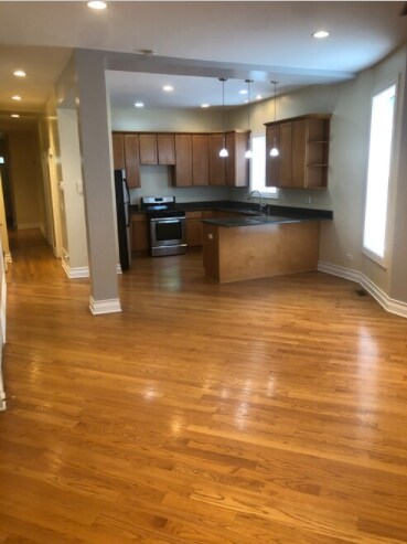 More Photos Of 724 E 50th Pl, Chicago Apartments For Sale