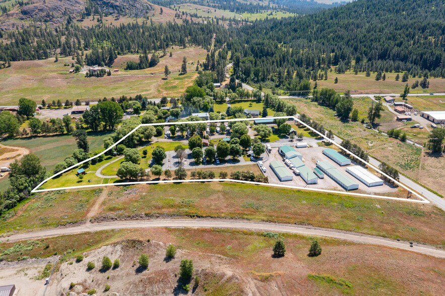 More Photos Of 8 W Curlew Lake Rd, Republic Self Storage For Sale