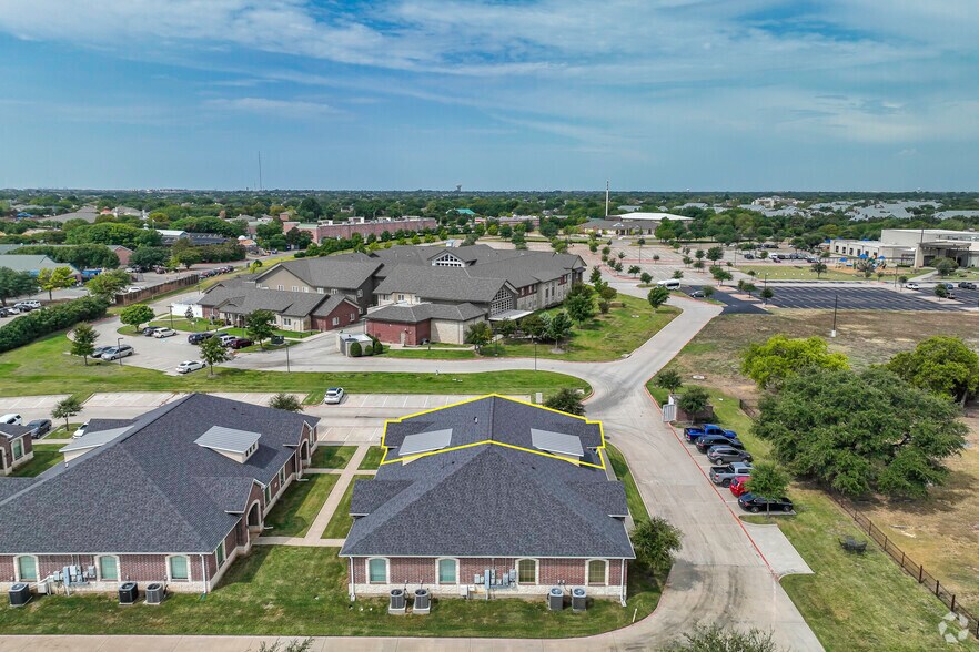 More Photos Of 3600 Eldorado Pky, McKinney Medical For Lease