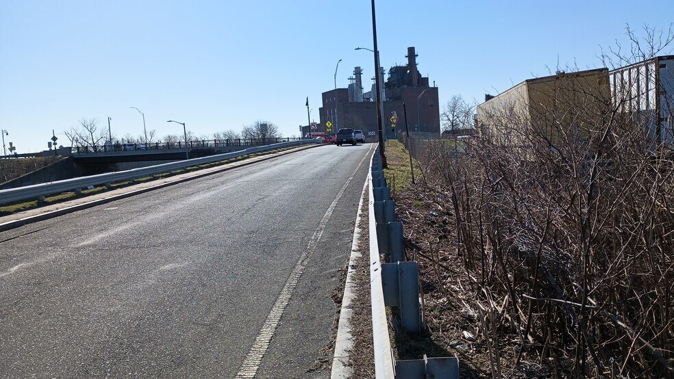 More Photos Of 23 New Bridge, West Springfield Land For Sale