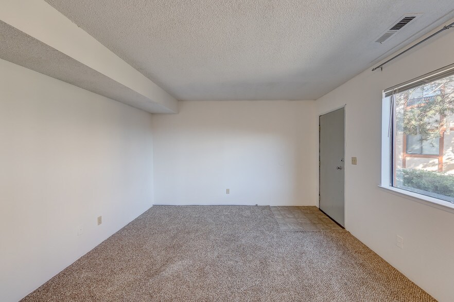 More Photos Of 3596 Gypsum Rd, Reno Apartments For Sale