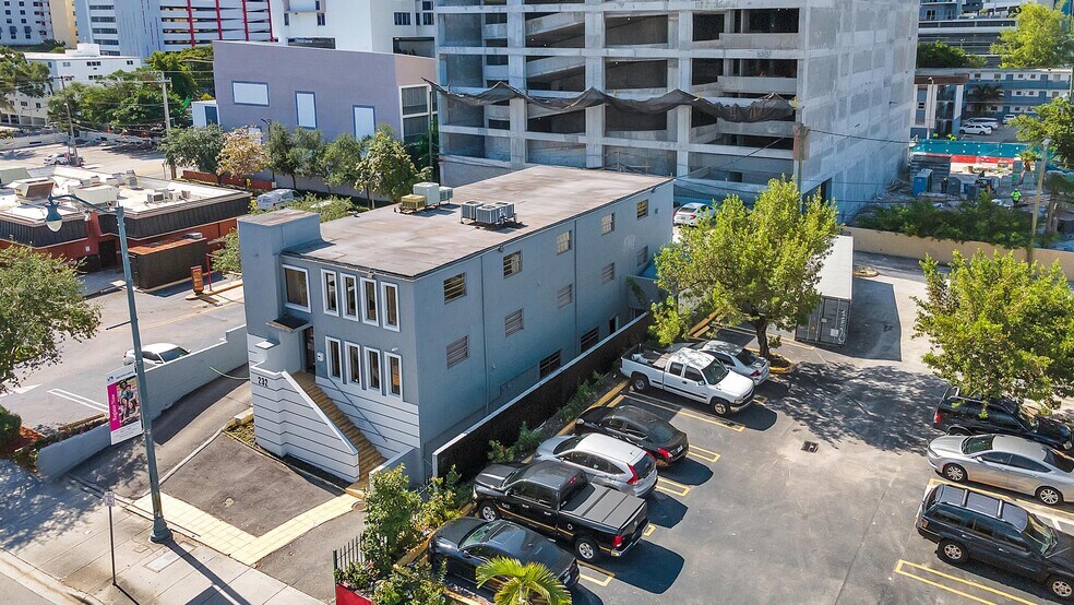 More Photos Of 232 SW 8th St, Miami Medical For Sale