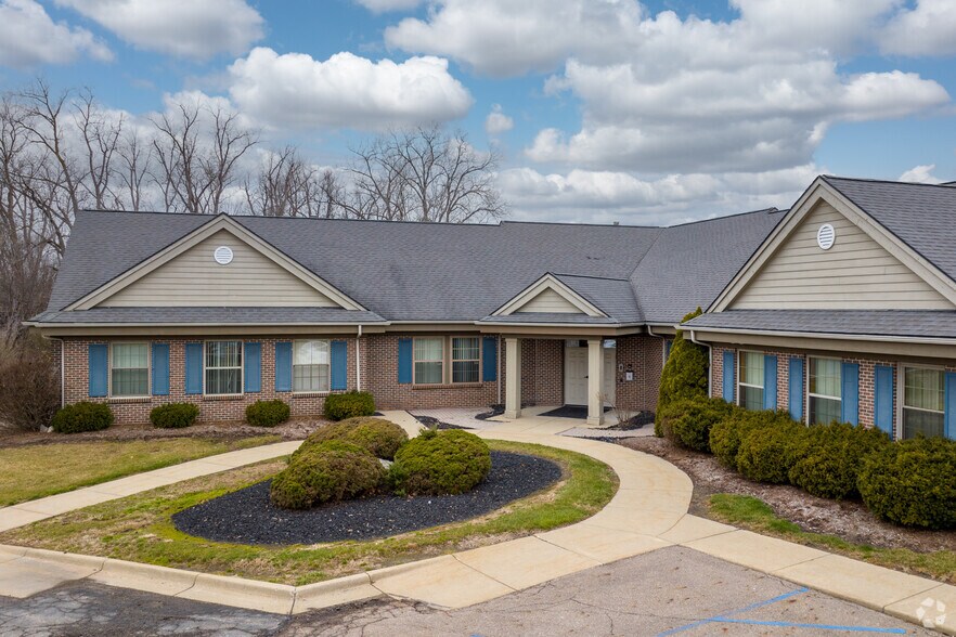 More Photos Of 2342 Woodlake Dr, Okemos Office For Lease