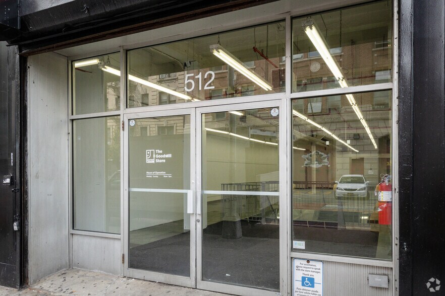 More Photos Of 512 W 181st St, New York Office For Lease