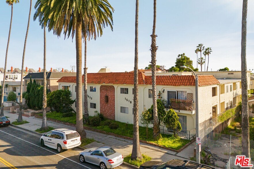 More Photos Of 1518-1522 Euclid St, Santa Monica Apartments For Sale