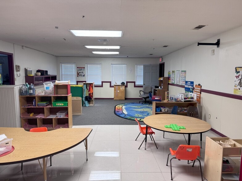 More Photos Of 6755 Old National Hwy, Atlanta Schools For Sale