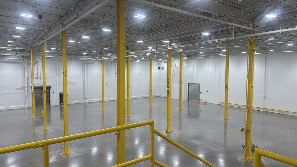More Photos Of 3400 Westinghouse Blvd, Charlotte Manufacturing For Lease