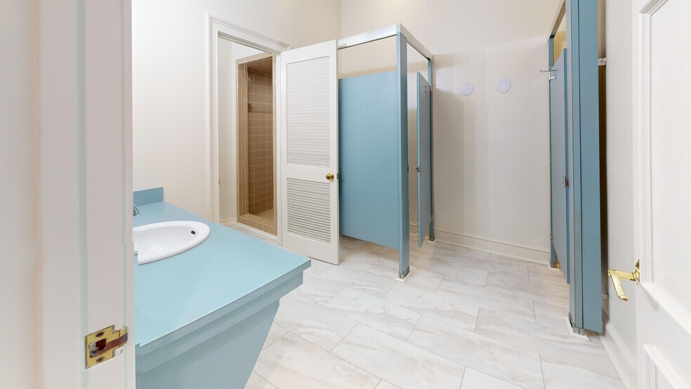 More Photos Of 2833 Remington Green Cir, Tallahassee Office For Sale