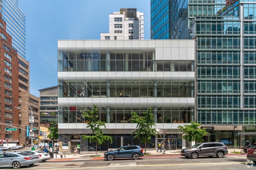 More Photos Of 201 E 57th St, New York Storefront For Lease