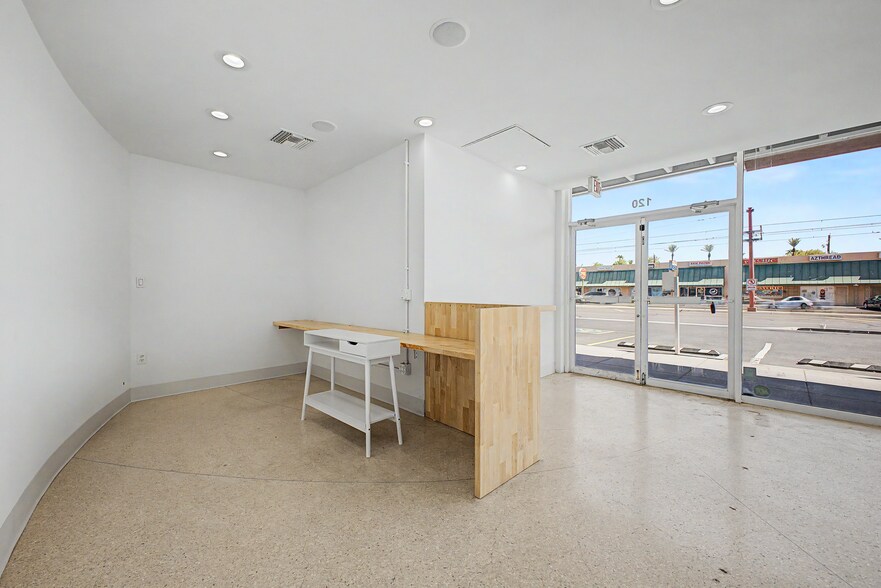 More Photos Of 4750 N Central Ave, Phoenix General Retail For Lease