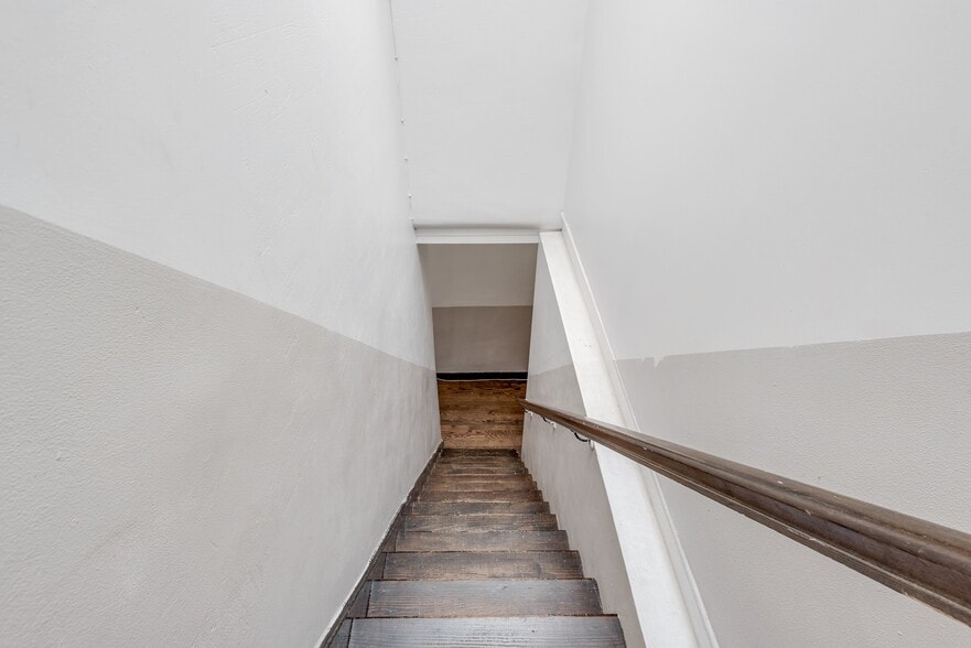 More Photos Of 886 Franklin Ave, Brooklyn Apartments For Sale