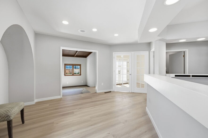 More Photos Of 2890 Concord Blvd, Concord Medical For Sale