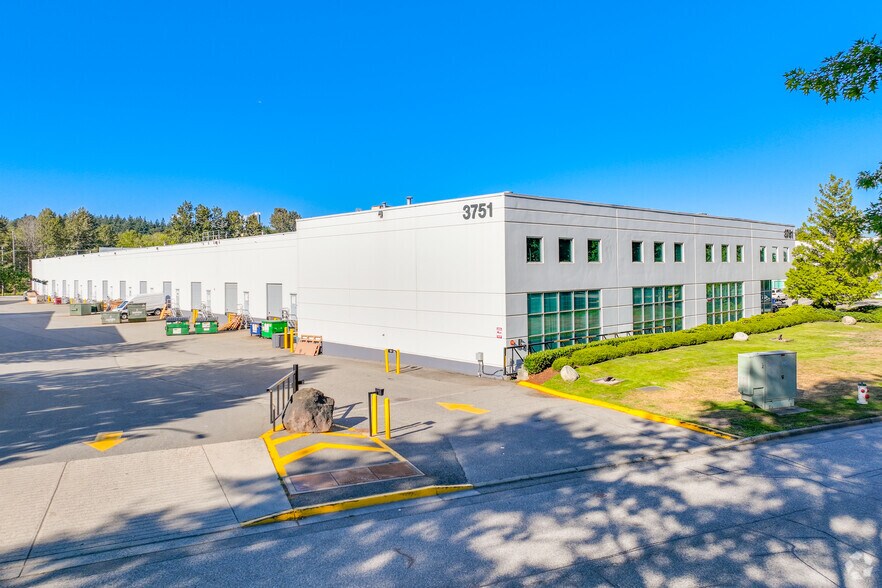 More Photos Of 3751 N Fraser Way, Burnaby Warehouse For Lease