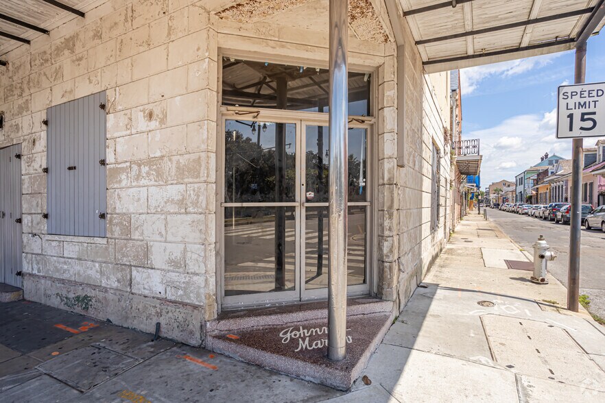 More Photos Of 1031 Saint Philip St, New Orleans Storefront Retail Residential For Sale
