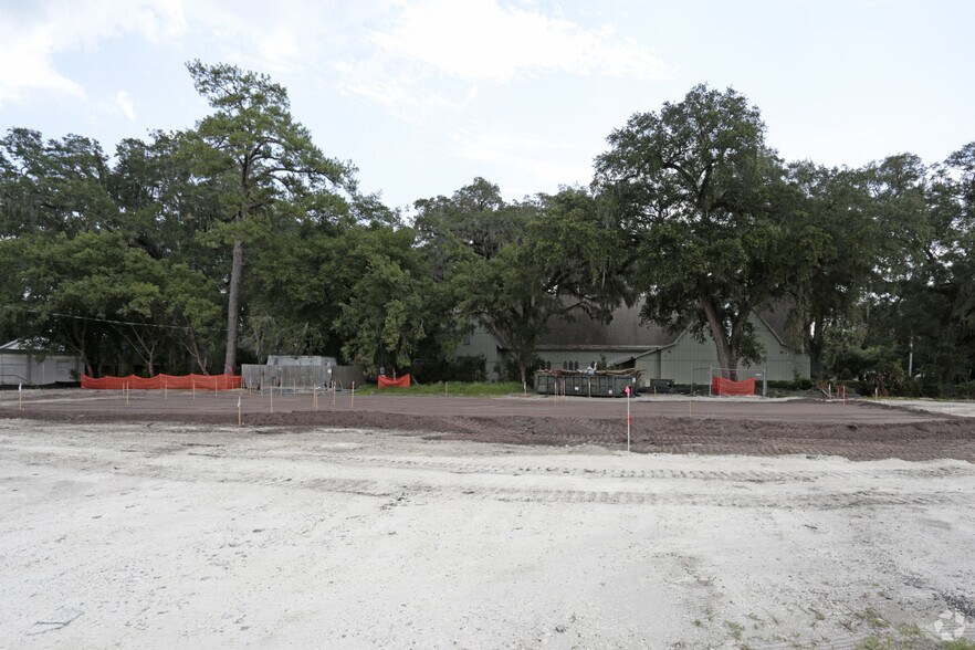 More Photos Of 1963 Park Ave, Orange Park Storefront Retail Office For Lease