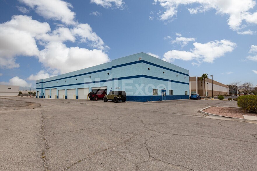 More Photos Of 3045 N Lamb Blvd, Las Vegas Auto Repair For Sale