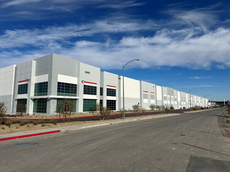 More Photos Of 6400 E Azure Ave, Las Vegas Distribution For Lease